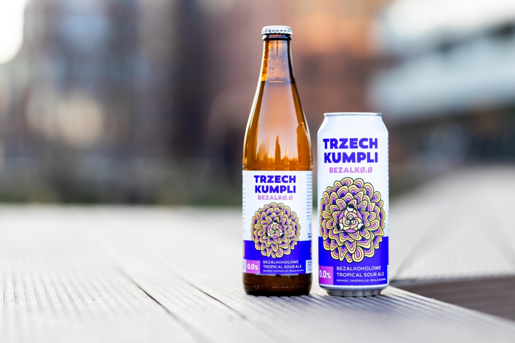 trzech kumpli piwo bezalko